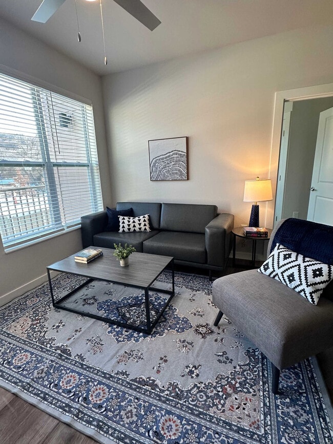 Photo - 1001 Marshall Ave Unit FL1-ID1261717P