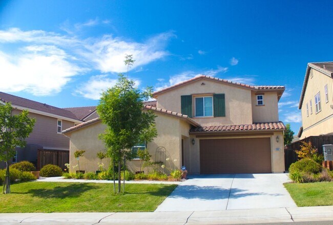 WHITNEY RANCH LARGE 2-STORY HOME WITH CLUB... - WHITNEY RANCH LARGE 2-STORY HOME WITH CLUB...