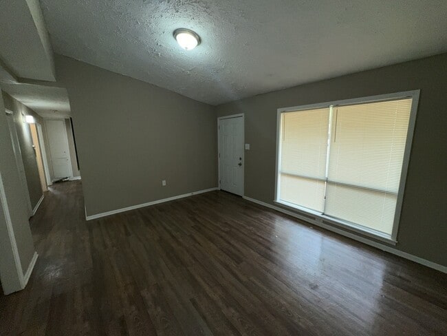 Photo - 3320 Ridgeland Dr