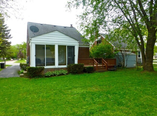 Photo - 1409 Gardenia Ave