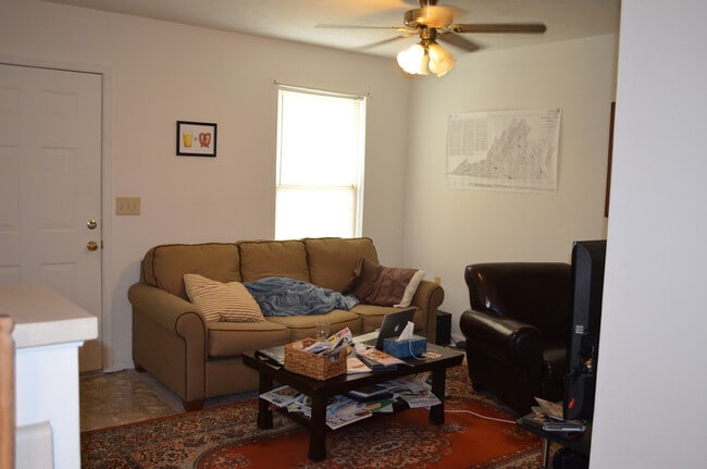 Photo - Charming 2-Bedroom Duplex in Prime Harriso...