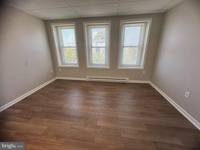 Building Photo - 106 N Market St Unit 15 Rental