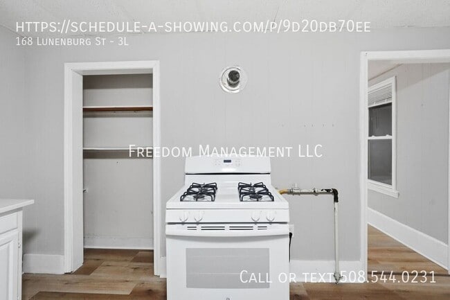 Photo - 168 Lunenburg St Unit 3L