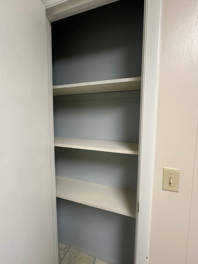 Pantry - 103 Skyview Dr Unidad Apt 4