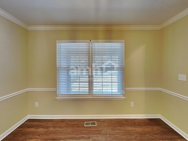 Photo - 8685 Woolstone Ct