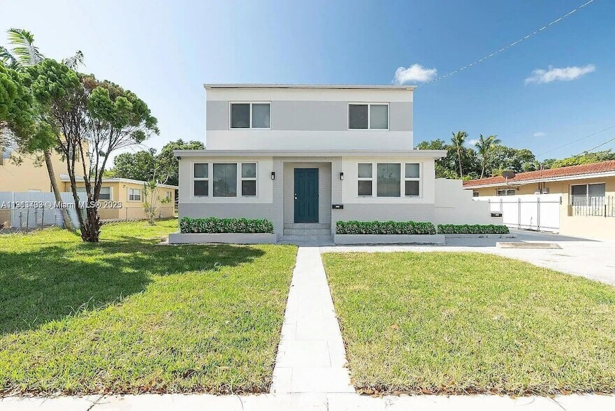 Photo - 3030 NW 16th St Apartment Unit 1