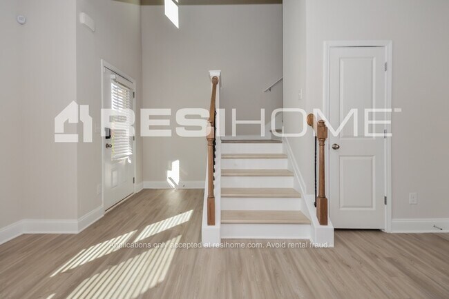 Photo - 3038 Faireno Pl