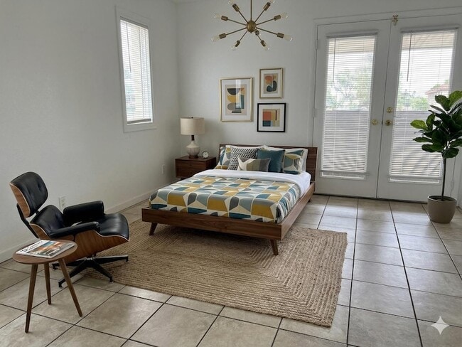 Photo - 1820 E Morten Ave Unit 203
