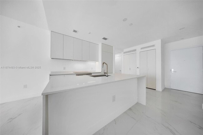 Photo - 700 NE 24th St Unit 2704