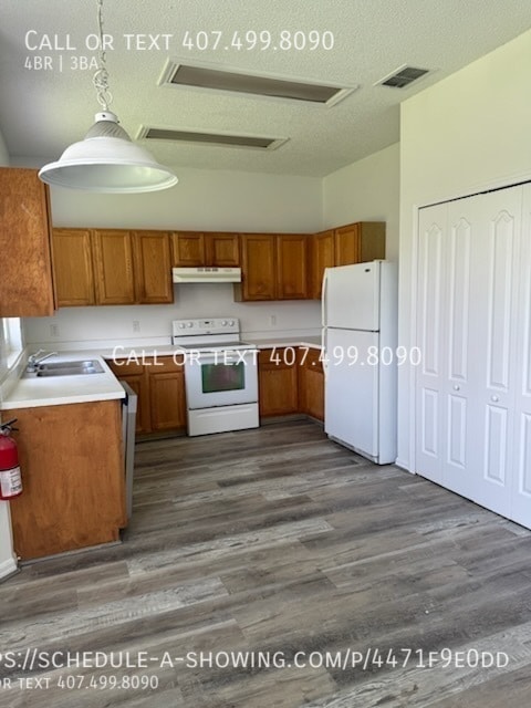 Photo - 13744 Huntwick Dr