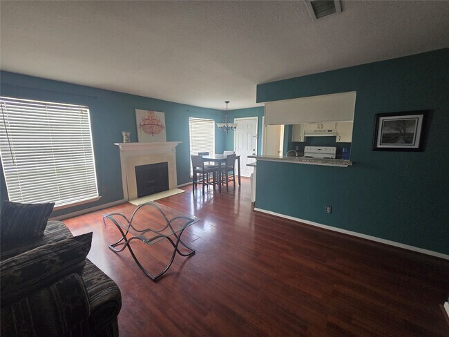 Building Photo - 2626 Holly Hall St Unit 404 Rental