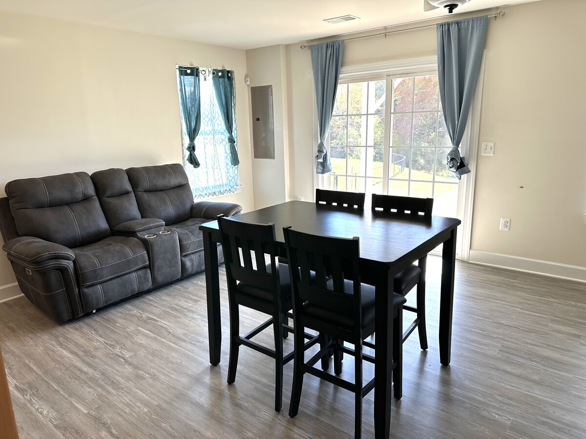 Photo - 8773 Elsing Green Dr