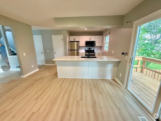 Building Photo - 1083 Cunningham Dr Rental