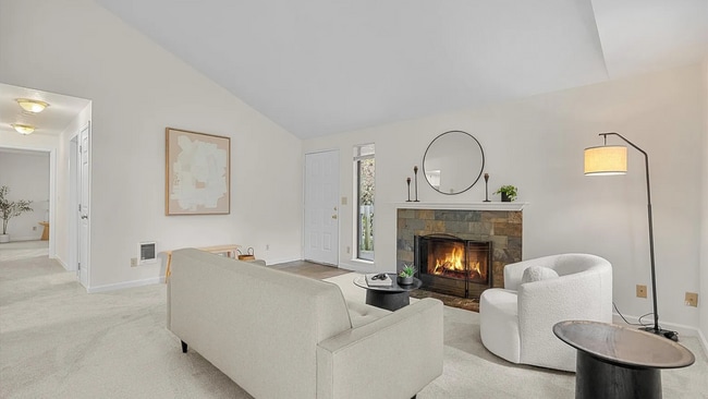 Photo - 14632 SW Grayling Ln Unit 14632 SW Grayling Ln