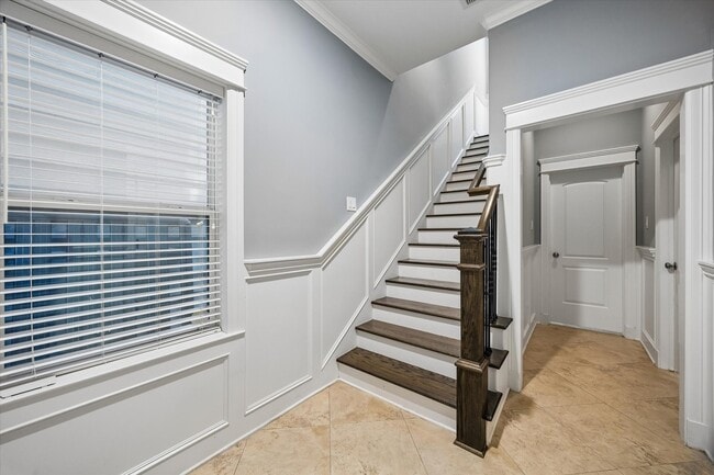 Photo - 609 Rutland St