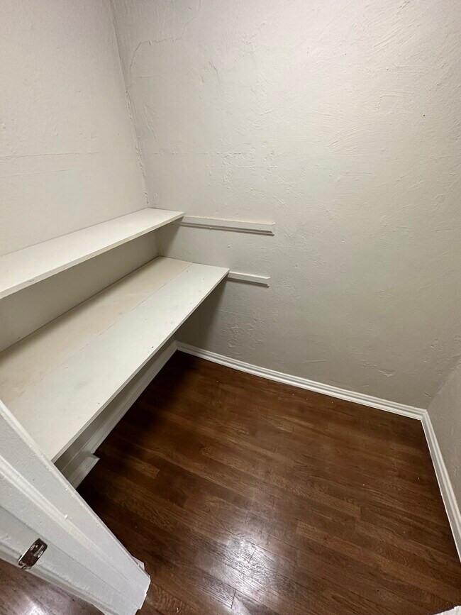 Photo - Greenside Manor