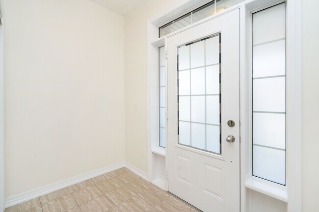 Photo - 73 Whitmer St