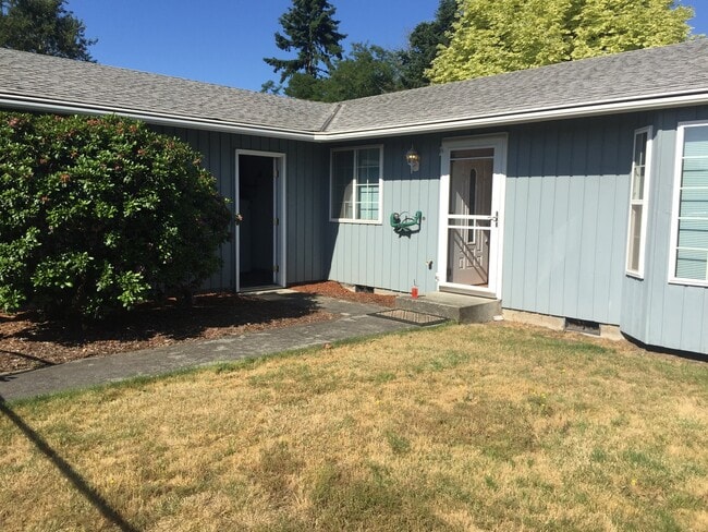 Photo - Rambler Fenced Backyard