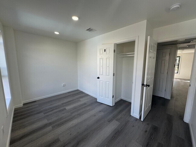Photo - 51 New St Unit 3