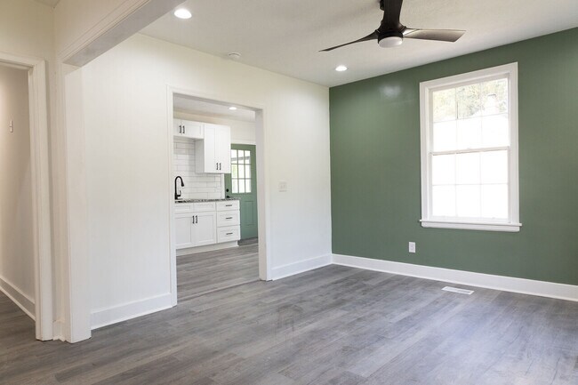 Photo - Hickman Rental