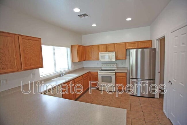 Photo - 13849 W Maui Ln