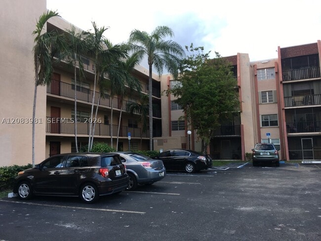 Photo - 13701 SW Kendale Lakes Cir Unit 115-B