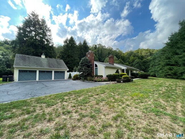Photo - 42 Scribner Hill Rd