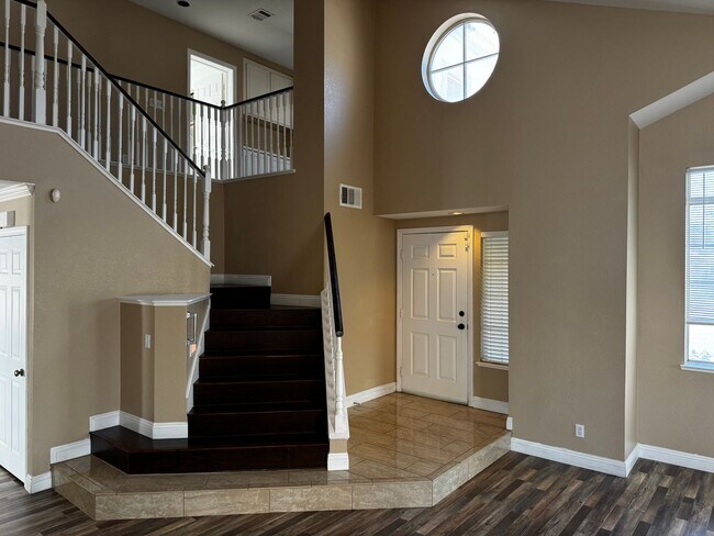 Photo - Desert Shores Living. Cul-De-Sac. Downstairs Bed