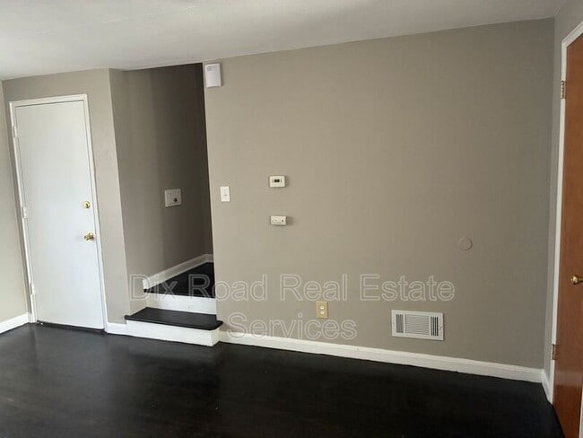 Photo - South Smithville Rd 1519