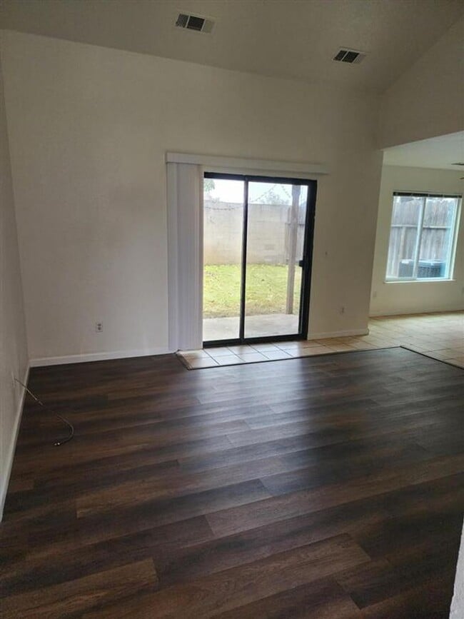 Photo - 1953-1955 Glen Ridge Dr