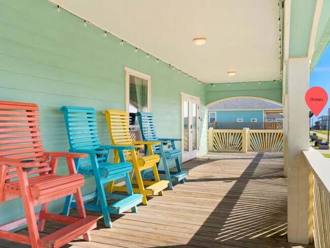 Photo - 986 Bahama Dr