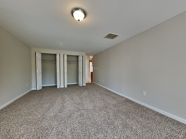 Photo - 4108 Springsleigh Rd