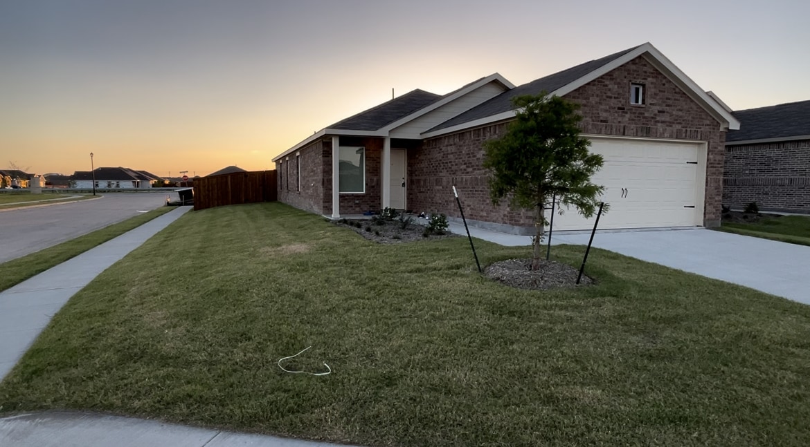Photo - 1503 Forge Pond Ln Casa