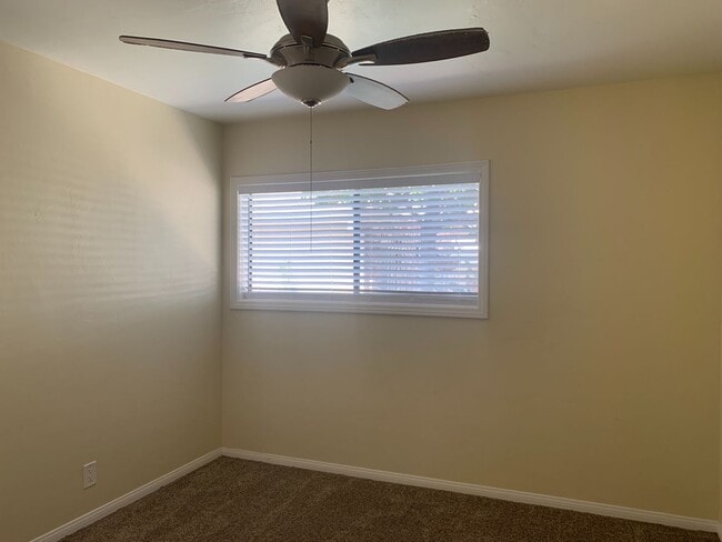 Photo - Emerald (3 unit detached) Unit EM871