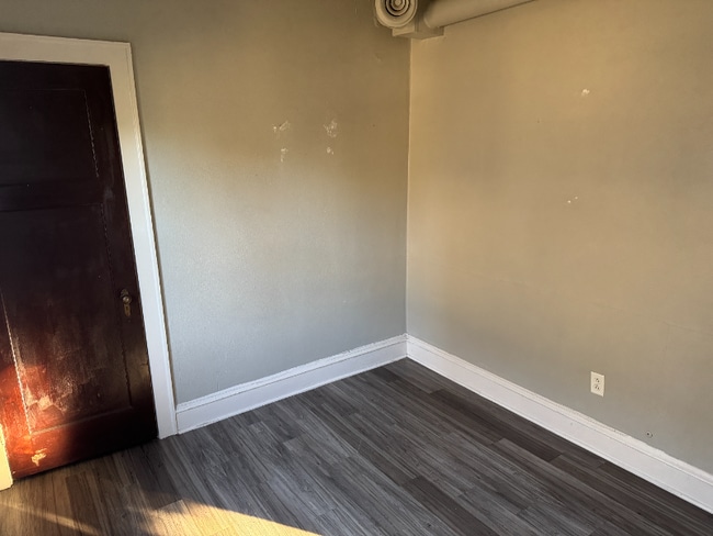 Photo - 417 N 39th St Unit Apt 6