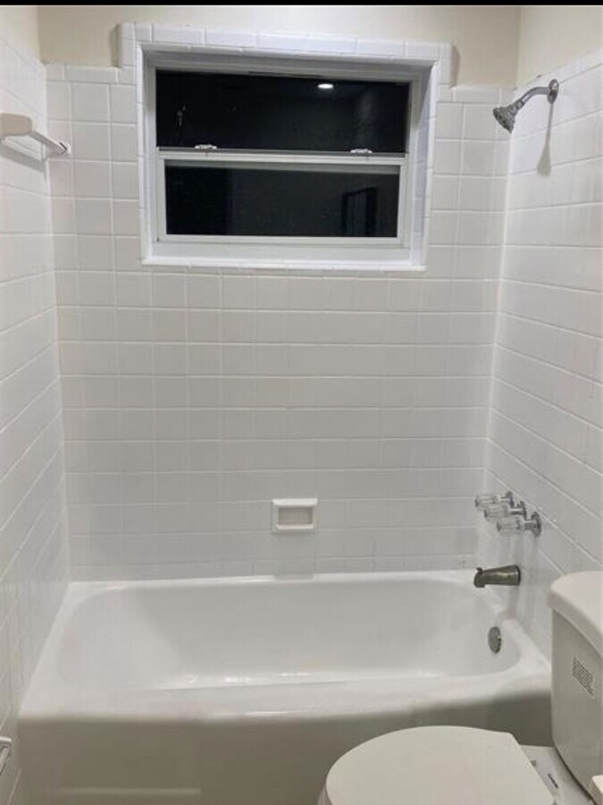 Photo - 1727 Washington St