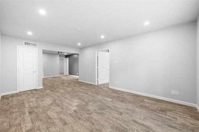 Photo - 6014 E University Blvd Unit 137