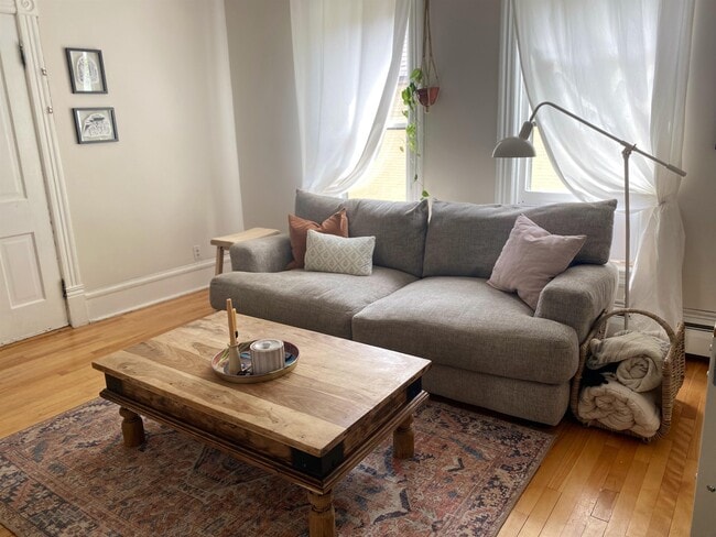 Photo - 1908 NE Jackson St