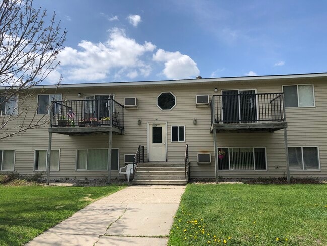 Photo - Kaeding Apartments