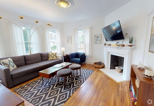 Building Photo - 15 Draper St Unit 1 Rental
