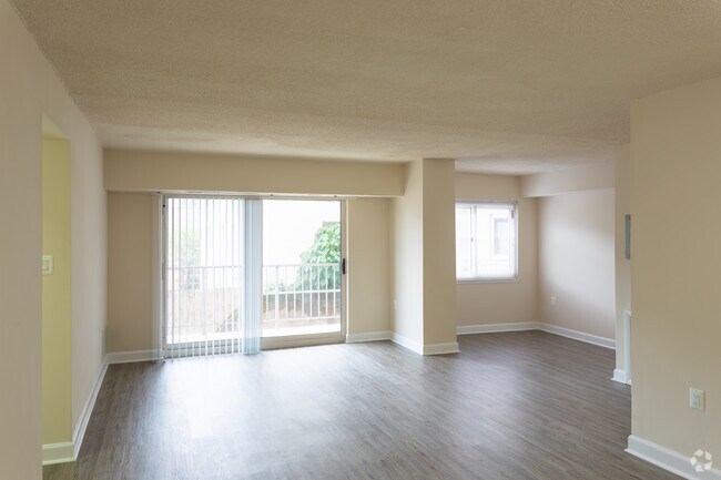 Una habitación + sala de estar - Metro 710