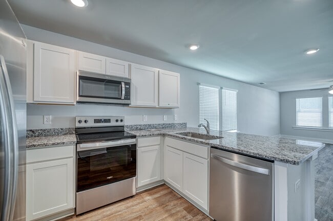 Photo - 109 S Grassland Rd