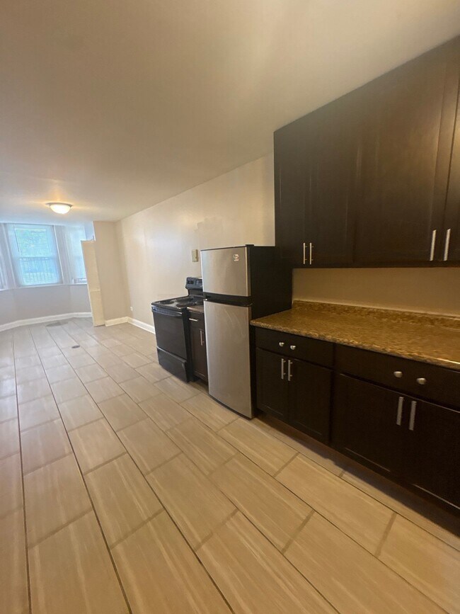 Photo - 7444 S Langley Ave