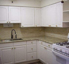 Photo - Sunshine Apartments