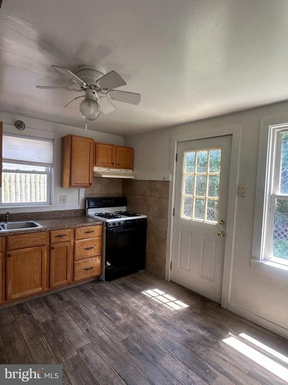 Photo - 122 S Chestnut St