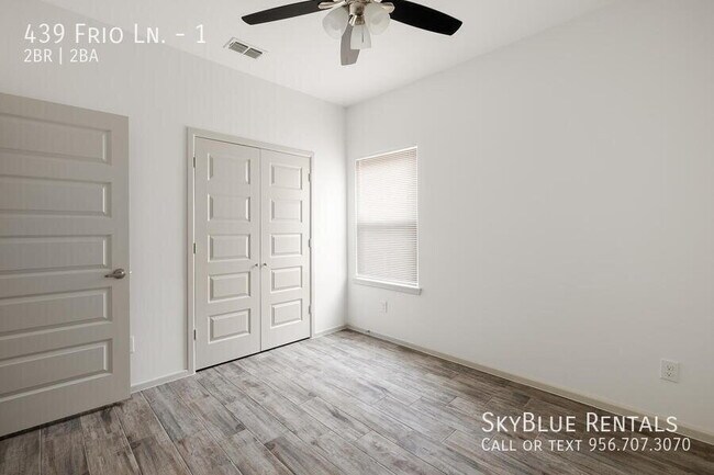 439 Frio Ln Unit 1