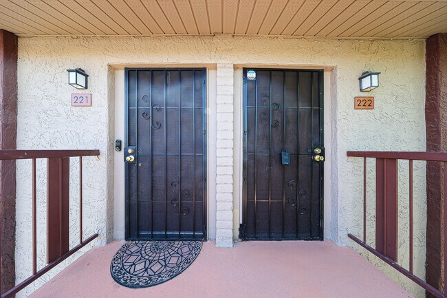 Photo - 4354 N 82nd St