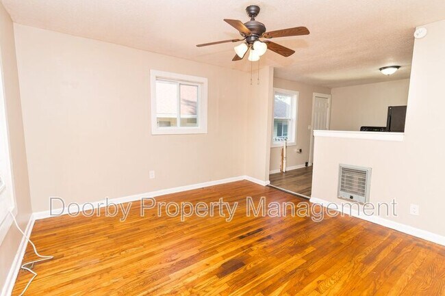 Photo - 2215 Allin St Unit A