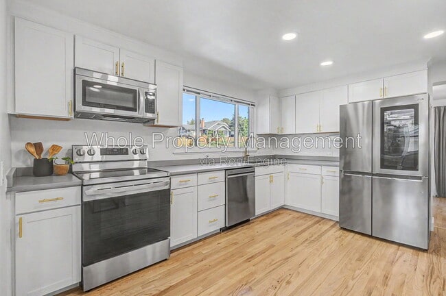 Photo - 3038 Sheridan Blvd