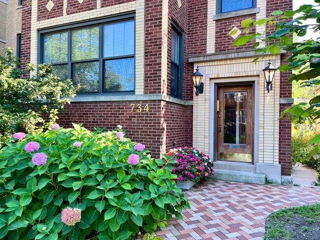 Photo - 734 Mulford St Unidad 2